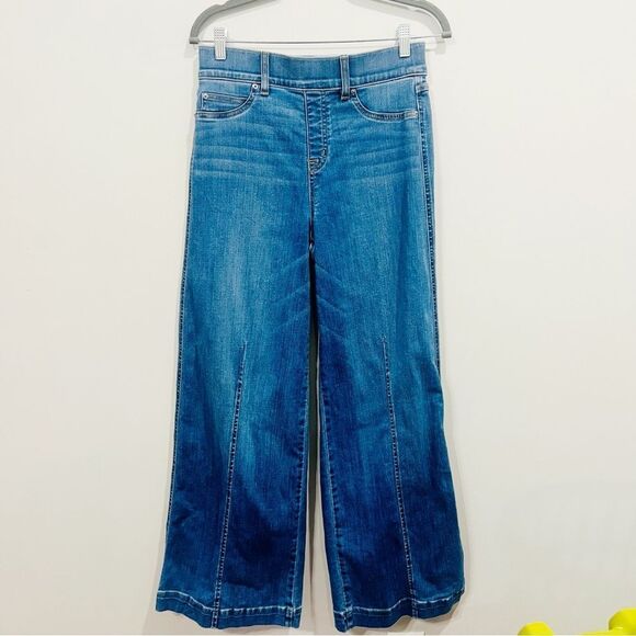 SPANXshape™ EveryWear Seamed-Front Wide Leg Jeans size medium petite - Picture 2 of 10